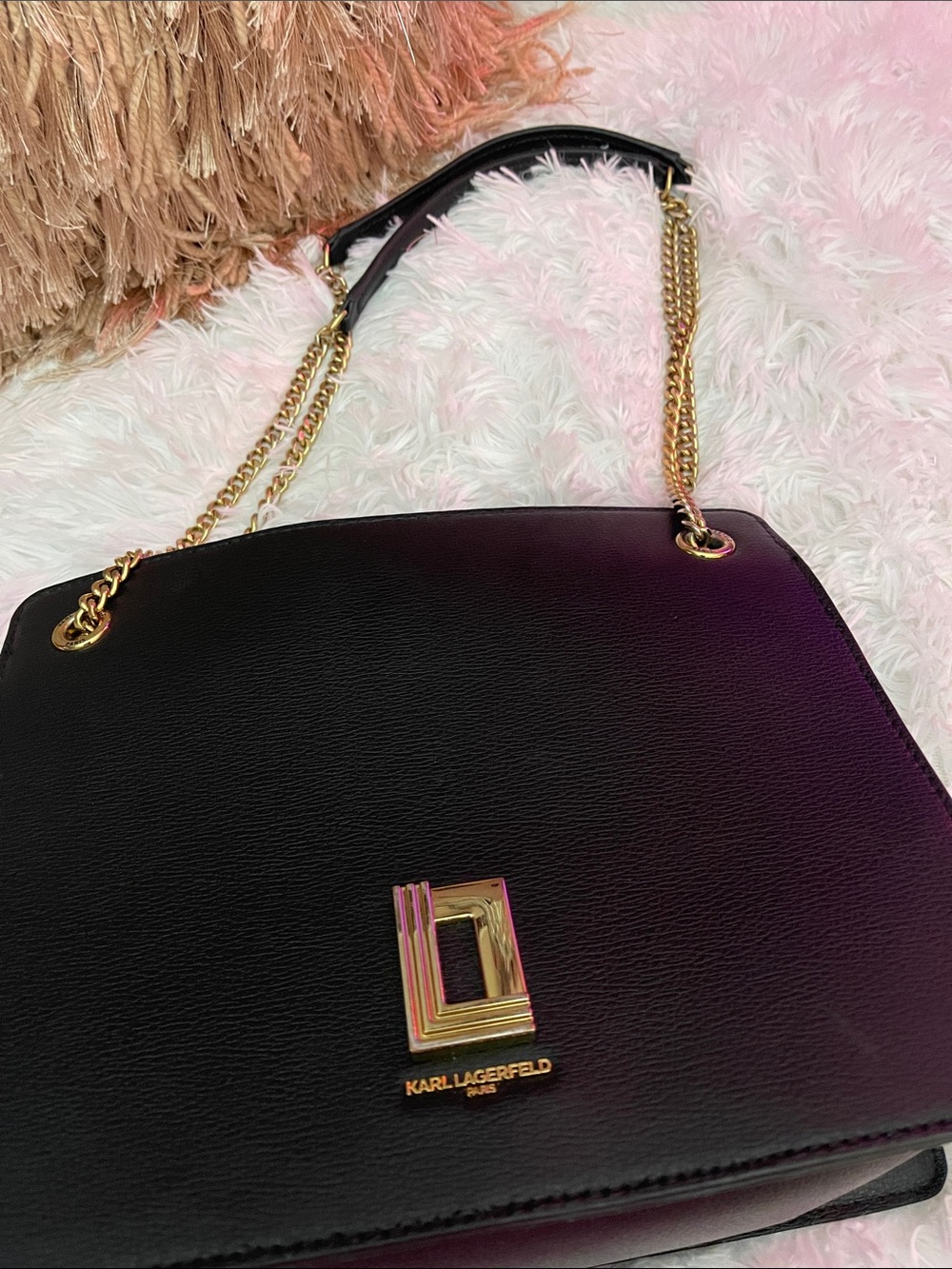 Karl Lagerfeld Black Shoulder Bag with Gold Chain - Picture 6 of 11
